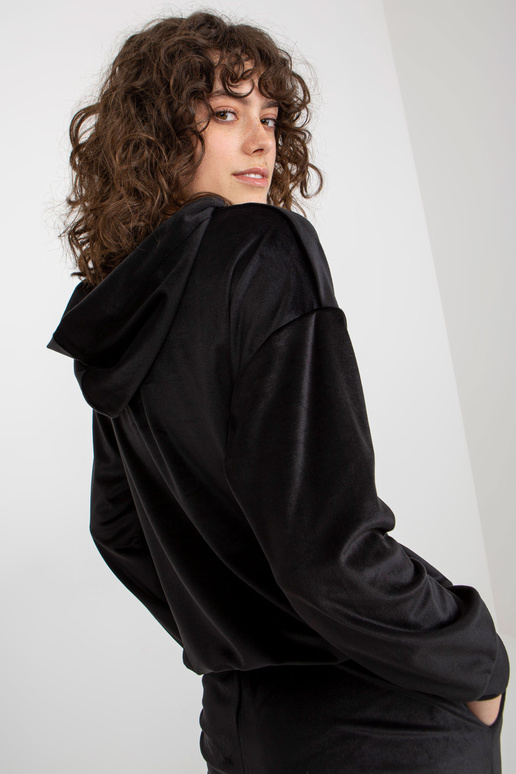 Černý dámský velurový set s mikinou a...