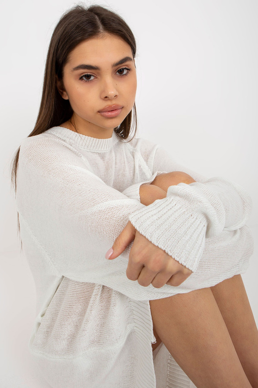 Bílé oversize pletené šaty s dlouhým...