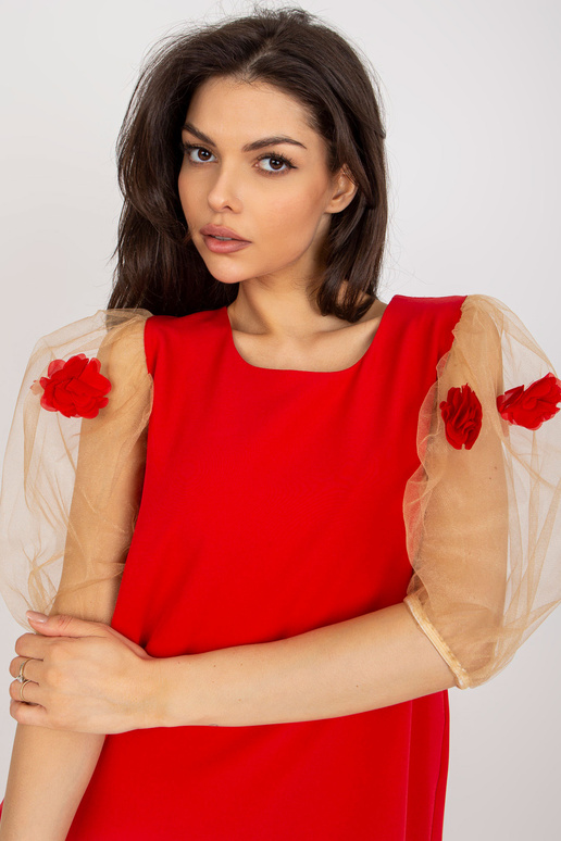 Červené velbloudí koktejlové šaty s...