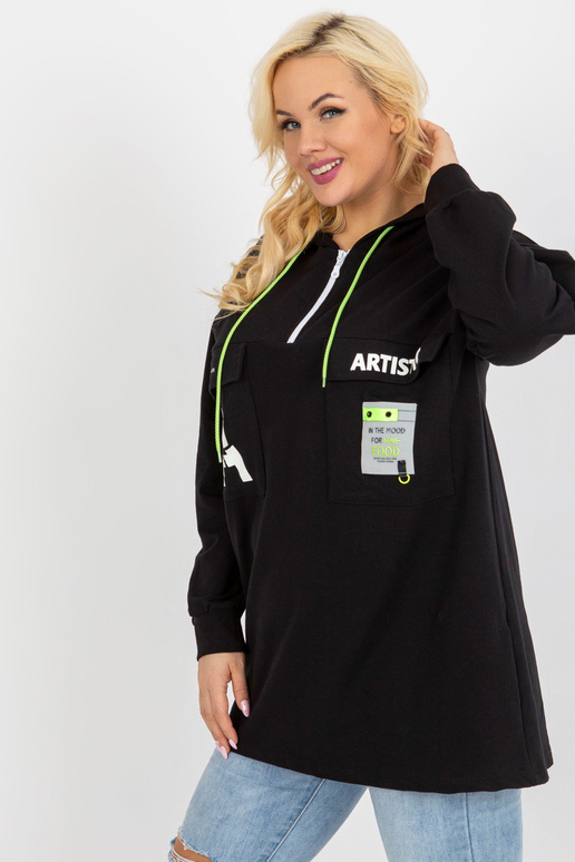 Černá delší mikina plus size se...