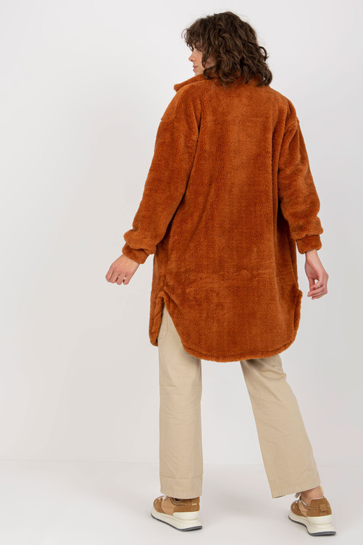 Světle hnědá dlouhá kožešinová košile... Světle hnědá dlouhá kožešinová košile...