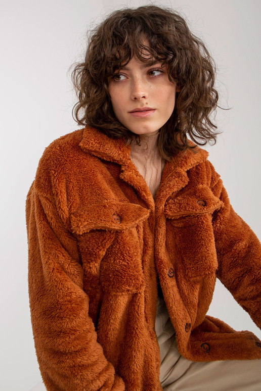 Světle hnědá dlouhá kožešinová košile... Světle hnědá dlouhá kožešinová košile...