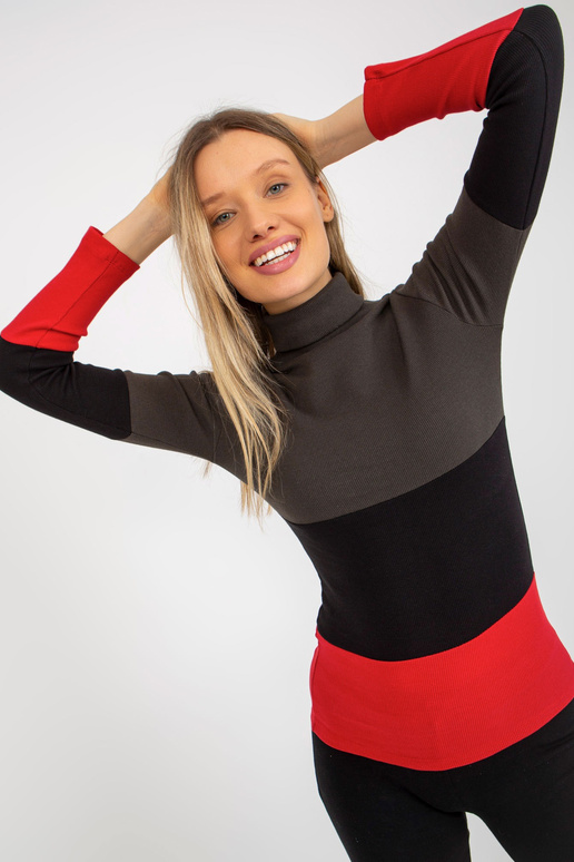 Khaki-červená vypasovaná basic...