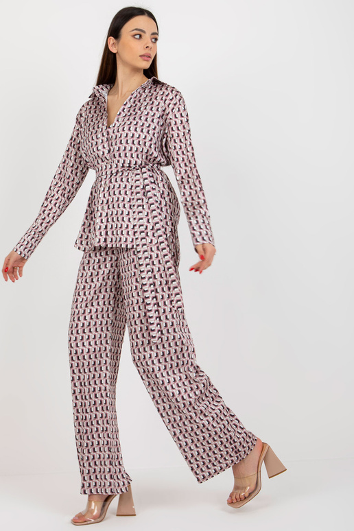 Béžový a růžový třídílný ležérní set...