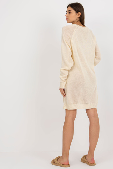 Světle béžové oversize...