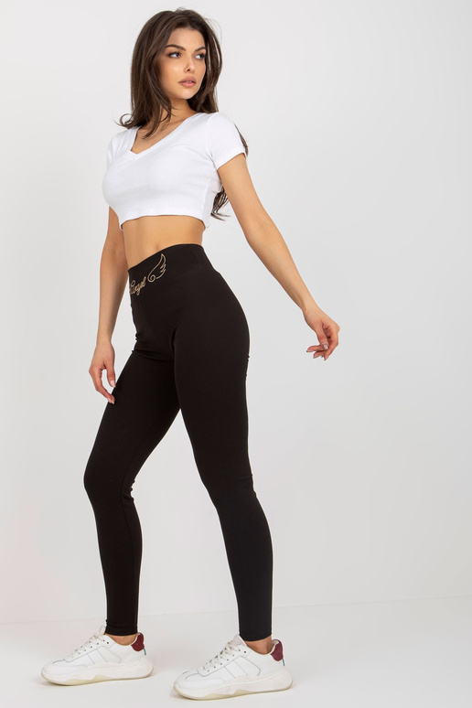 Černé žebrované legíny s nápisem v... Černé žebrované legíny s nápisem v...