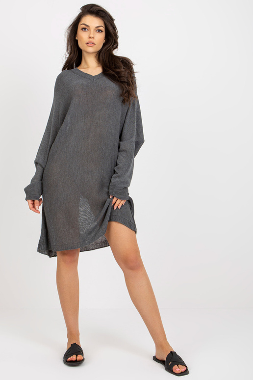 Tmavě šedé pletené šaty s výstřihem do V