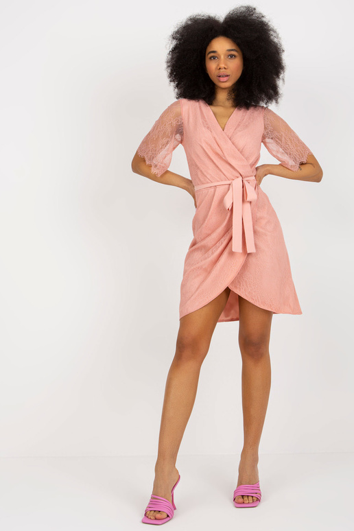 Špinavé růžové zavinovací koktejlové...