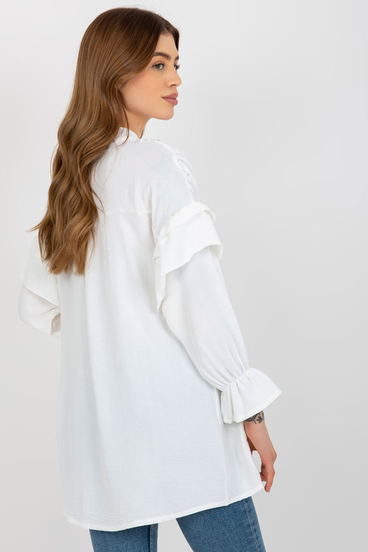Ecru boho košile s volány a volány... Ecru boho košile s volány a volány...