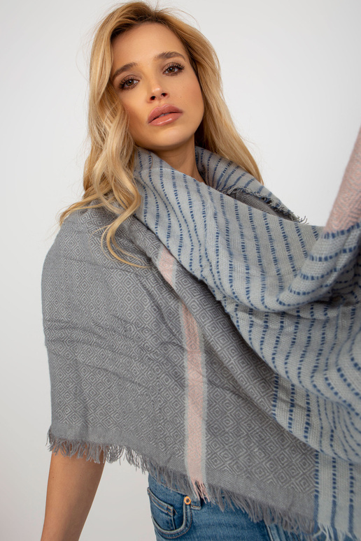 Šedo-světle růžový šátek s příměsí vlny