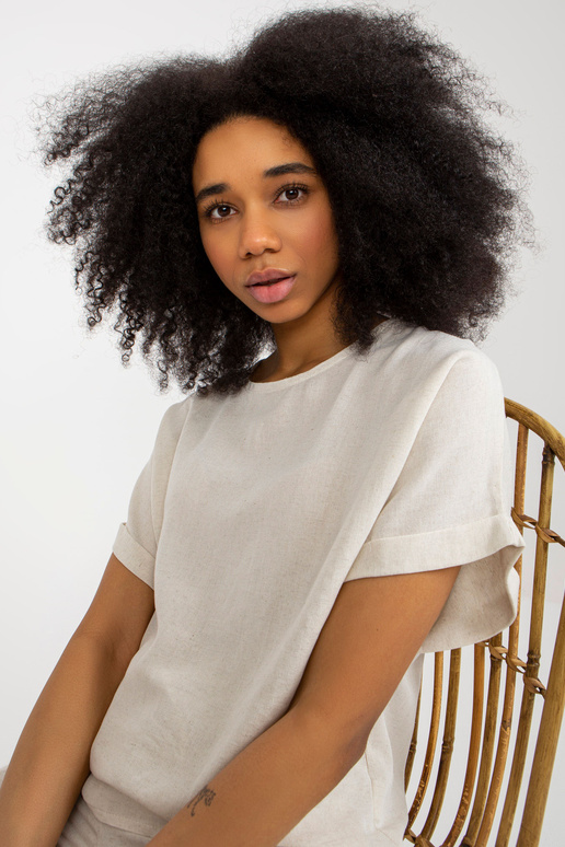 Světle béžová dvoudílná letní... Světle béžová dvoudílná letní...