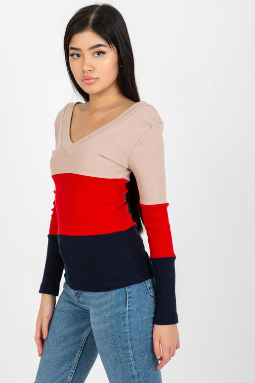 Béžová a tmavě modrá vypasovaná basic... Béžová a tmavě modrá vypasovaná basic...