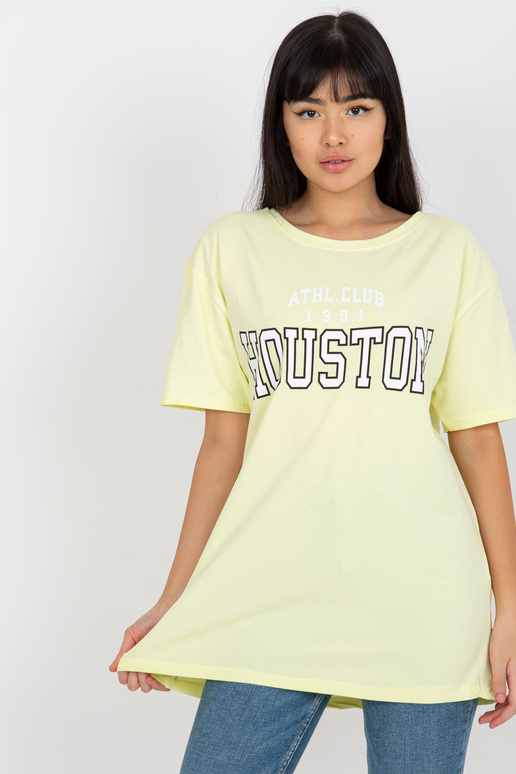 Žluté volné tričko s nápisem Žluté volné tričko s nápisem