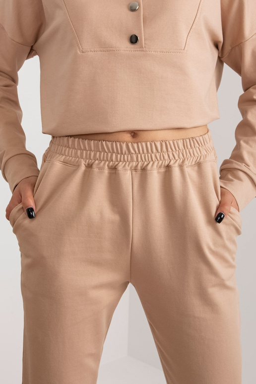 Sada-LK-KMPL-509291.57-velbloud