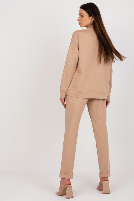 Sada-LK-KMPL-509291.57-velbloud