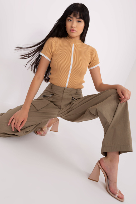 Halenka-BA-BZ-1456.72P-velbloud