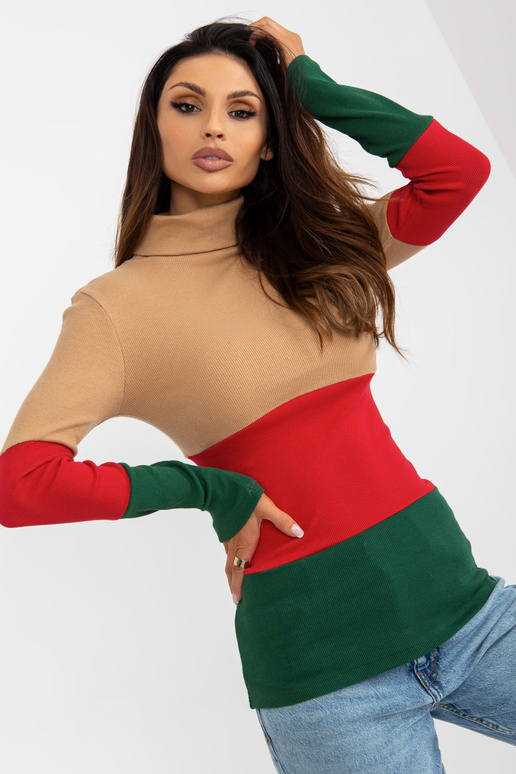 Světlá velbloudí tmavě zelená...