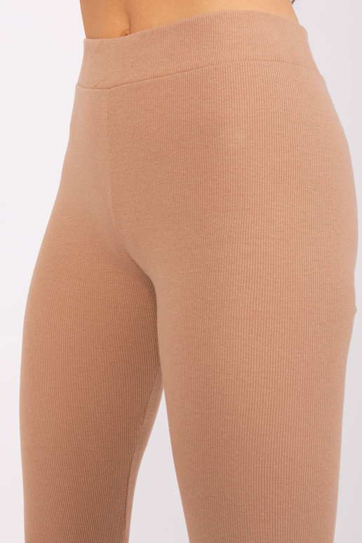 Legíny-RV-LG-6380-1.52P-velbloud