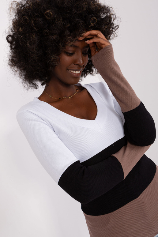 Halenka-RV-BZ-8431-1.14P-hnědá