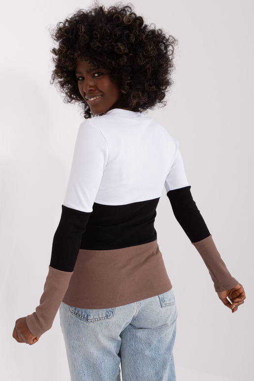 Halenka-RV-BZ-8431-1.14P-hnědá