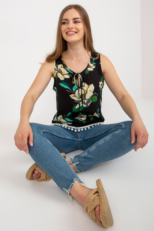 Černá květinová halenka s ozdobným...