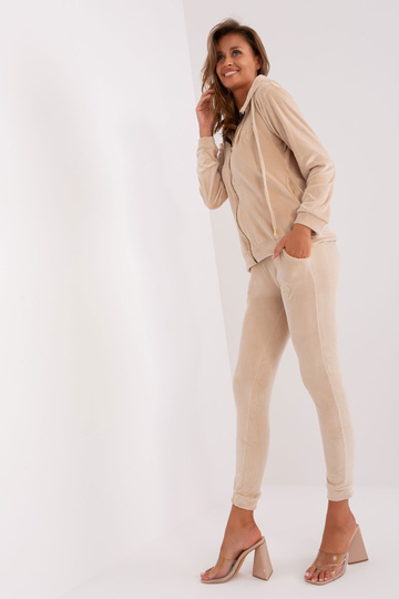 Sada-RV-KMPL-6084.92P-světl... 2