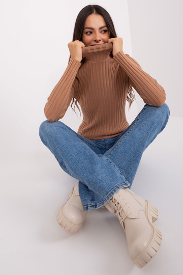 Svetr-PM-SW-1087.09-velbloud