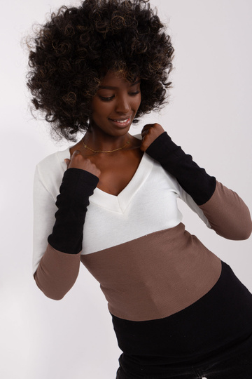 Halenka-RV-BZ-8431-1.14P-če...