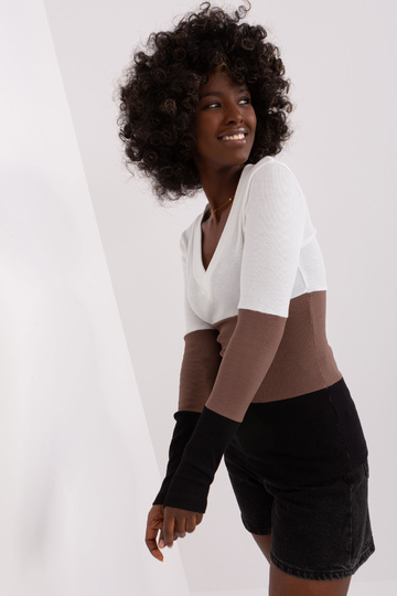 Halenka-RV-BZ-8431-1.14P-če... 2