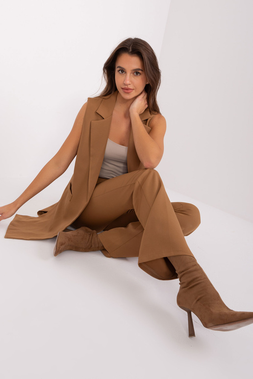 Sada-DHJ-KMPL-5069.13-velbloud