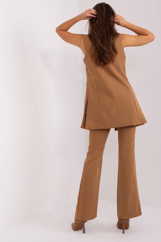 Sada-DHJ-KMPL-5069.13-velbloud