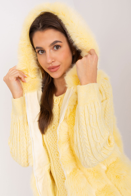 Vesta-AT-KZ-2379.96P-světle žlutá