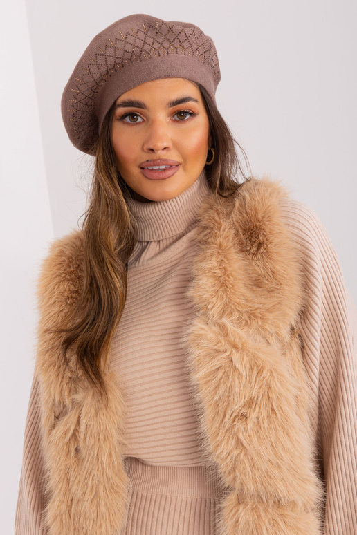 Czapka- AT-CZ-231605.21P - hnědá