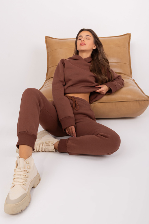 Sada-EM-KMPL-661.10-tmavě hnědá