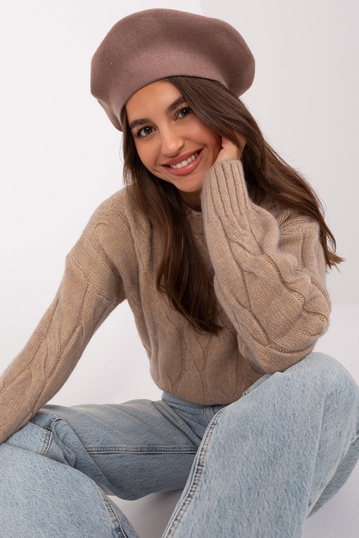 Baret-AT-CZ-231305.82P-tmavě béžová