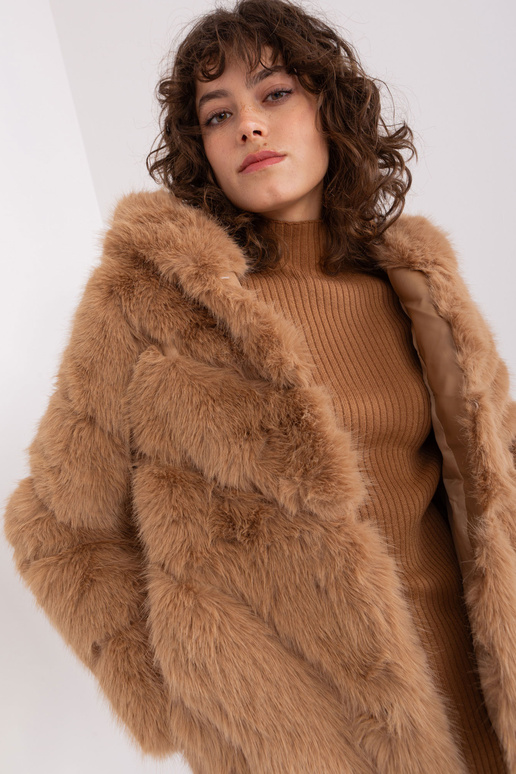 Bunda-AT-KR-2386.00P-velbloud