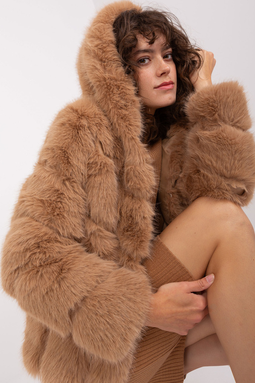 Bunda-AT-KR-2386.00P-velbloud