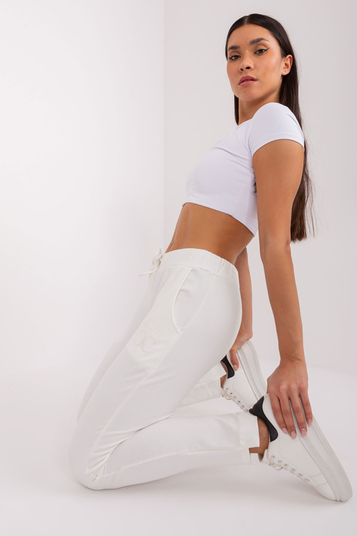 Spodnie dresowe-RV-DR-9249.34P-ecru