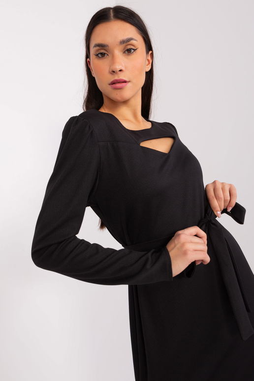 Sukienka-LK-SK-509447.75P-czarny