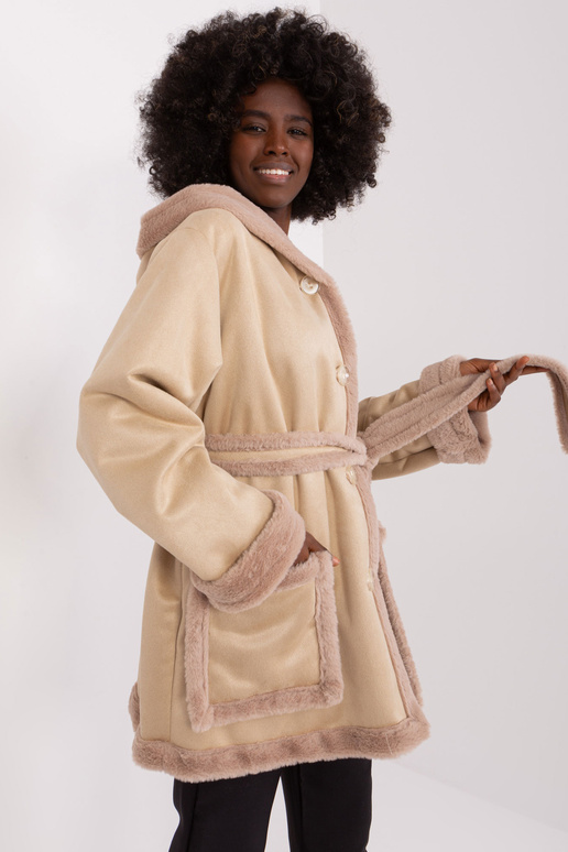 Kurtka-LK-KR-509459.96P-beżowy