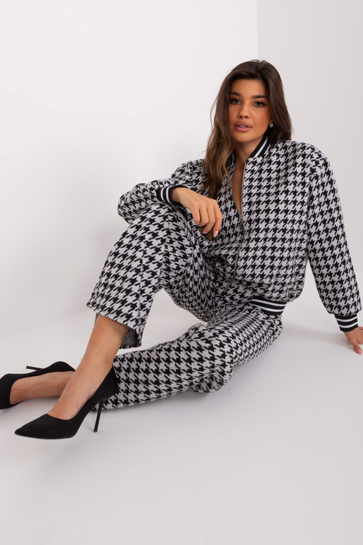 Sada-LK-KMPL-509463-3,64-šedo-černá