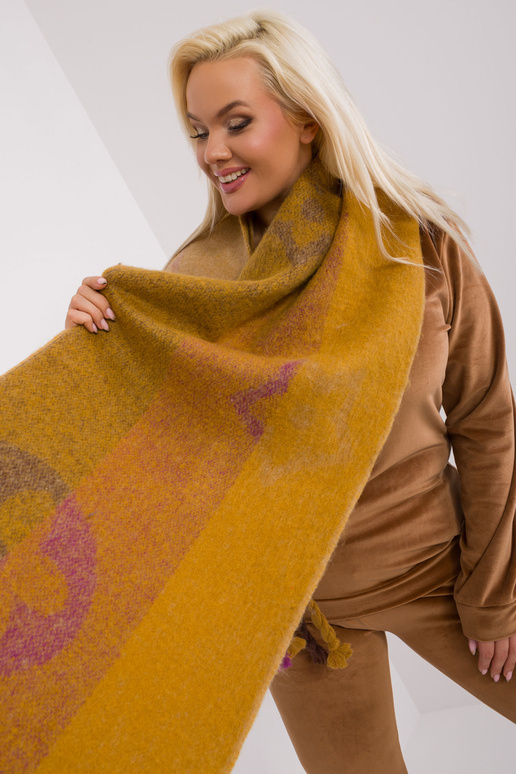 Szalik-AT-SZ-2316.01P-ciemny żółty