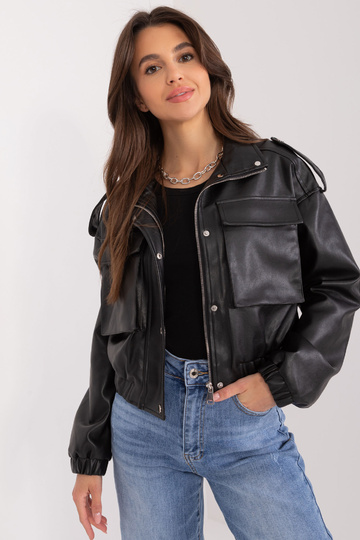 Striukė-NM-KR-DA-0937.07-juoda 2