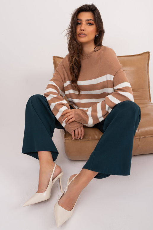 Svetr-BA-SW-1427.38-velbloud