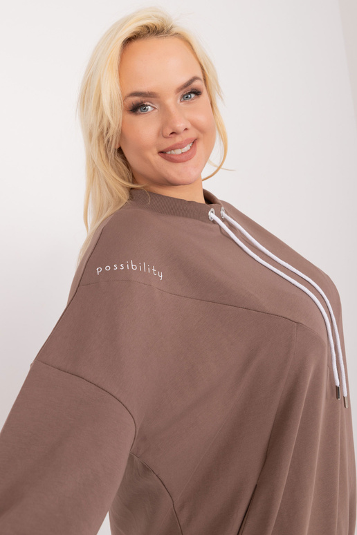 Halenka-RV-BZ-9337.43-hnědá