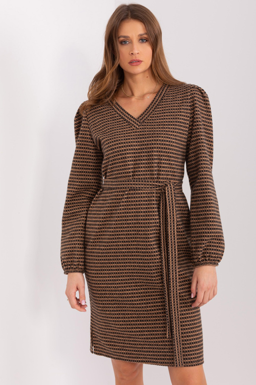 Sukienka-LK-SK-509474.50P-camelowy