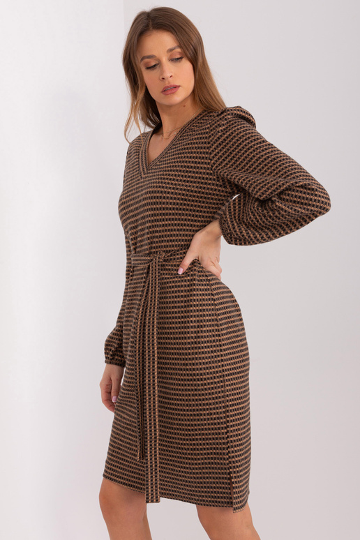 Sukienka-LK-SK-509474.50P-camelowy