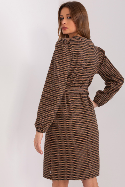 Sukienka-LK-SK-509474.50P-camelowy