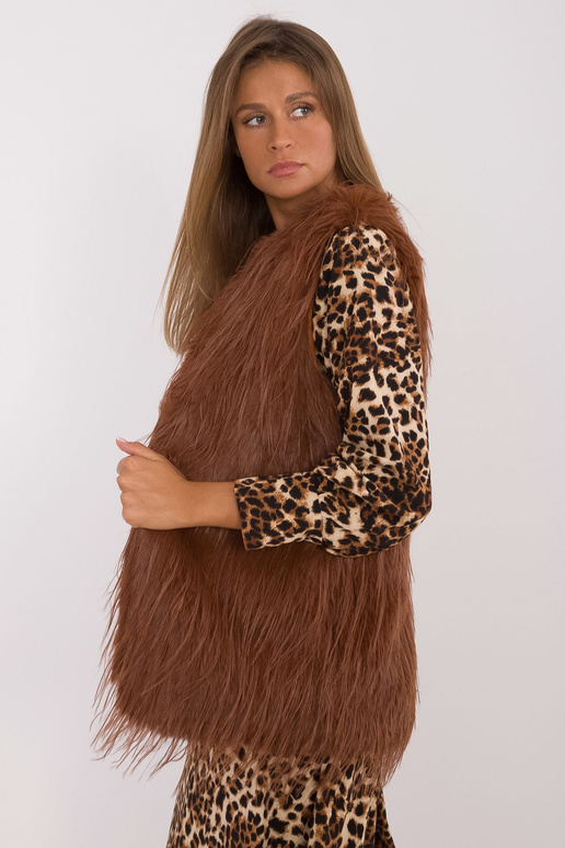 Vesta-AT-KZ-2349-1.18-světle hnědá