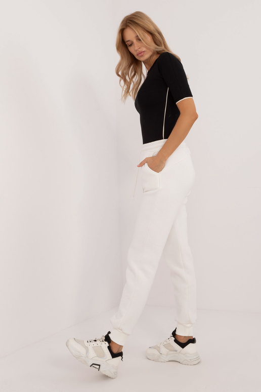 Tepláky-EM-DR-661.00- bílá